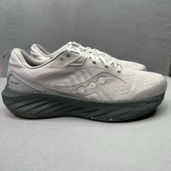 Saucony | Shoes | Mens Size 3 Saucony Triumph 22 Shoes Moon  display picture 1